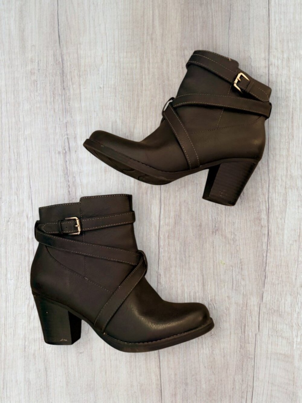 Natural Soul Yvelle Brown Black Leather Ankle Boots Block Heel Comfort 7.5M